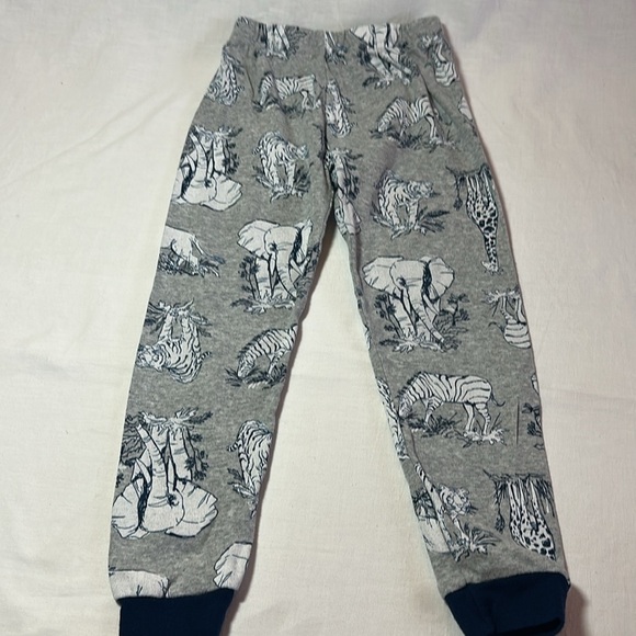 Carter's - Gray Animal Print Pajama Set - Picture 5 of 6